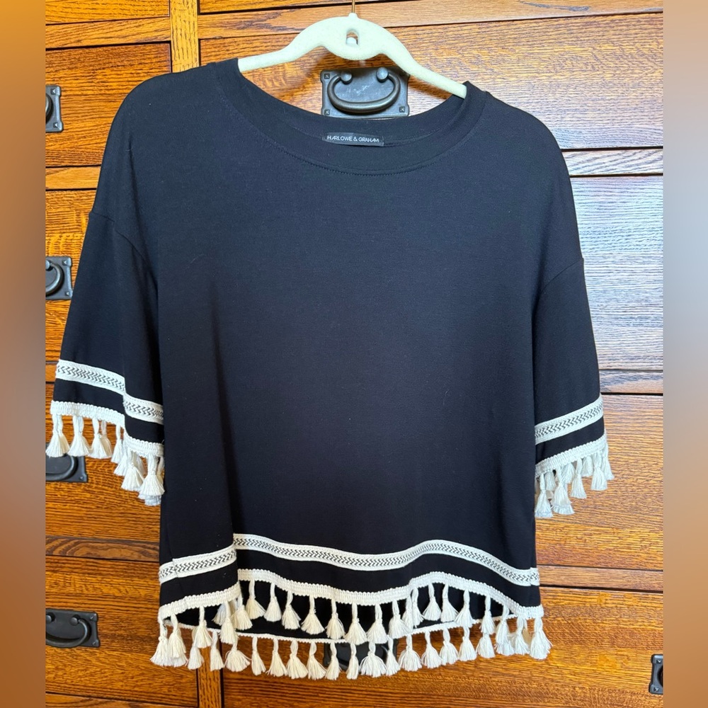 Black soft top with Cream tassel trim